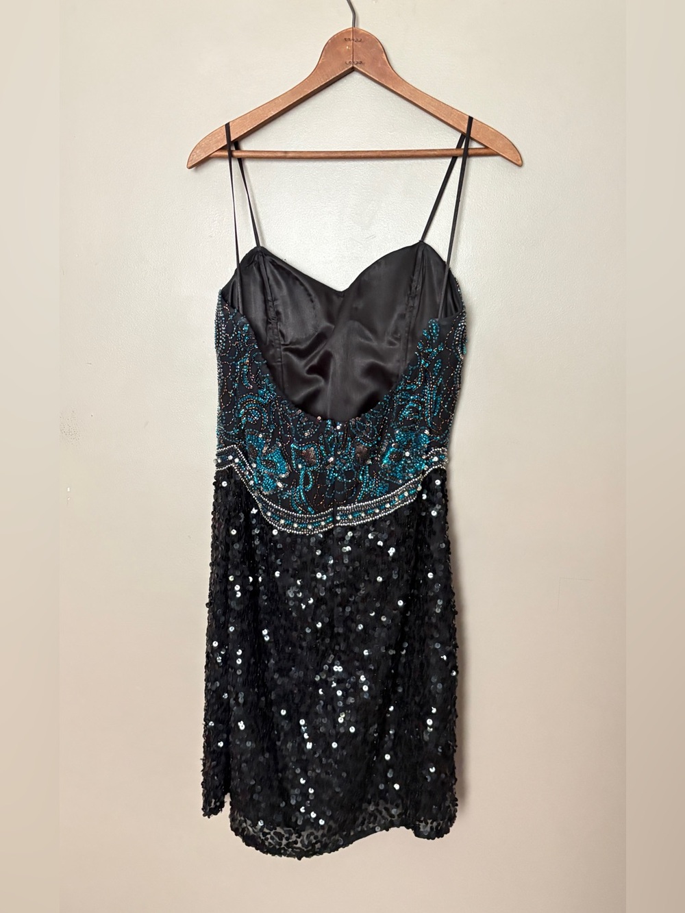 Shail K. 100% Silk Hand-Beaded Sequin Cocktail Mini Dress homecoming hoco EUC - Picture 6 of 16